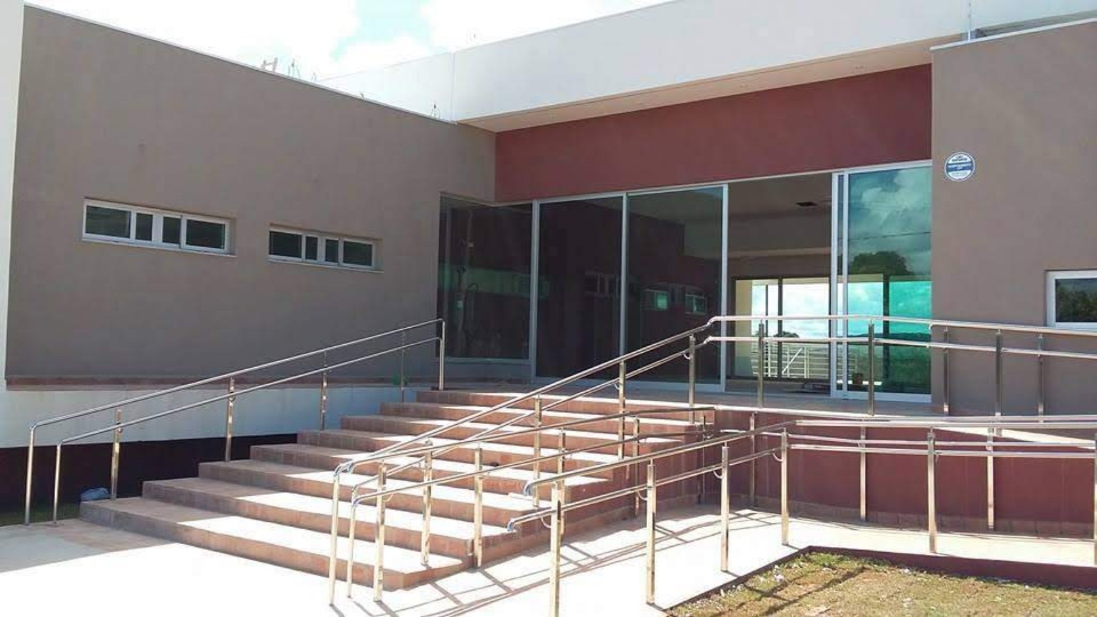 Projeto de corrimãos do Sebrae em Coxim